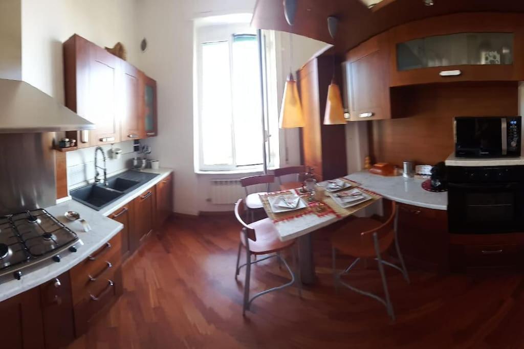 Appartamento Casa Del Colibri, Sestri Ponente Parcheggio